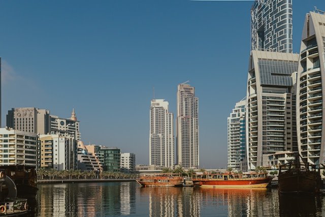 Dubai Marina real estate ideal for earning passive income through Airbnb.